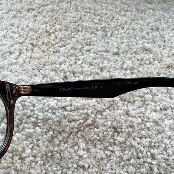 Fendi glasses - Picture 4 of 5
